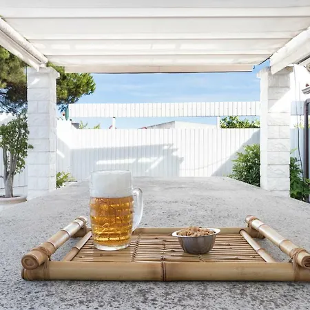 Casa Da Praia De アルファリン